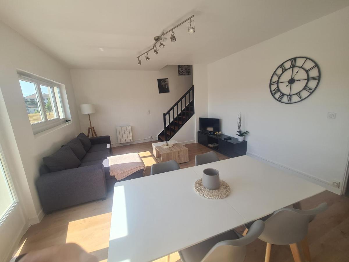 Duplex Familial Proche Gare Et Hyper Centre Ville Villepreux 外观 照片
